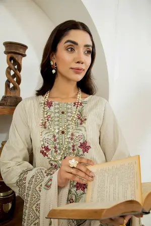 SANAM SAEED - New Arrival: 3pc Lawn