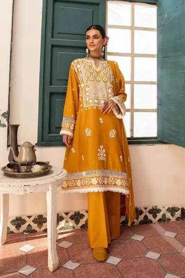 embroidery lawn colltection by khoobsurat, Yellow