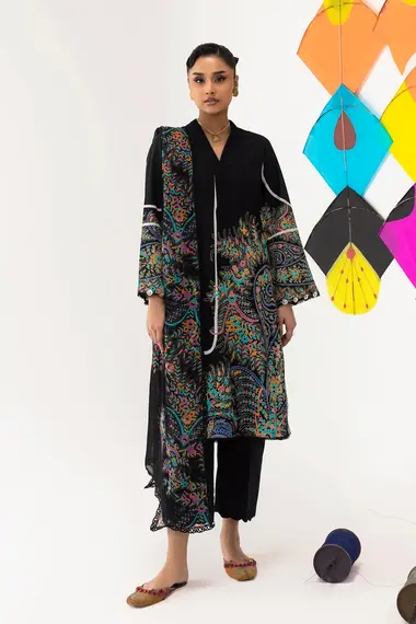 Unstitched Mahay Lawn 3 Piece Suit by SANA SAFINAZ, Black