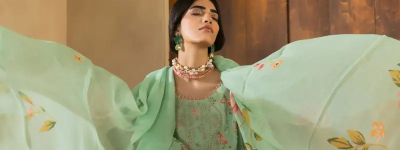 SANAM SAEED